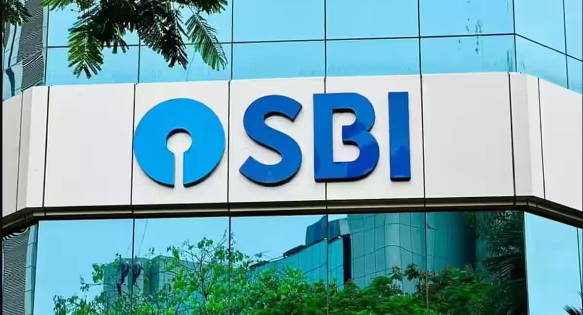 State Bank of India hires 505 probationary officers