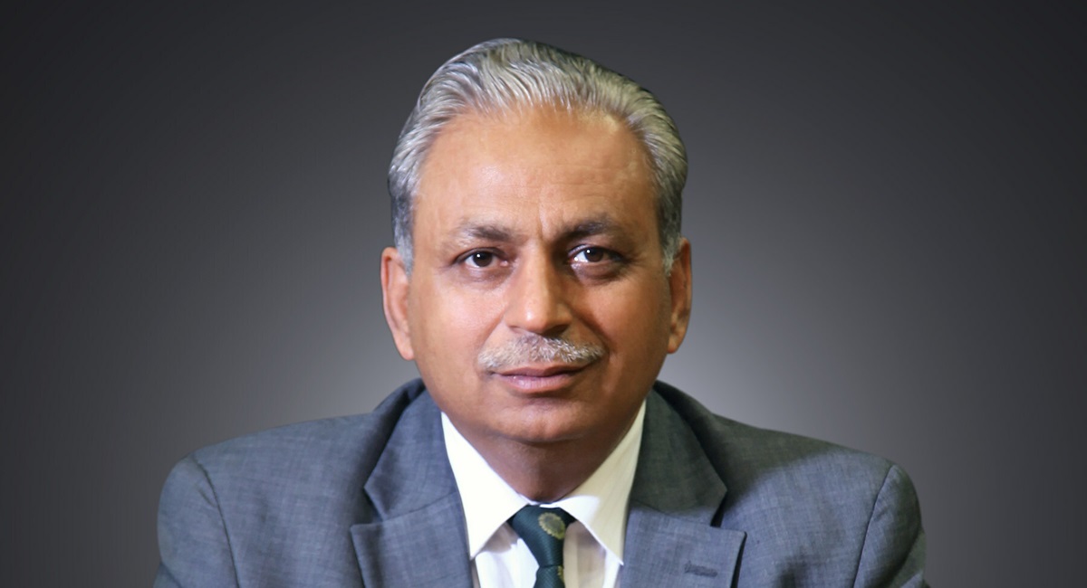 Former Tech Mahindra CEO Talks About TCS Layoffs: Quotes Sholay