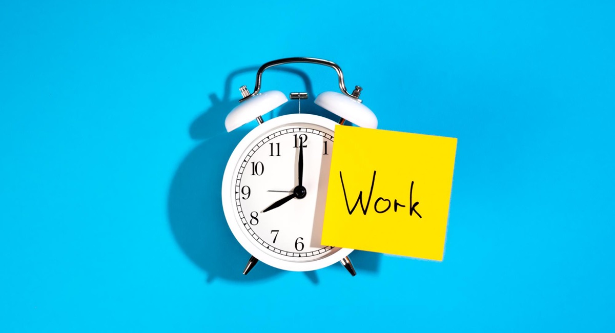 Karnataka Government Rejects Centre’s 10 Hour Workday Proposal