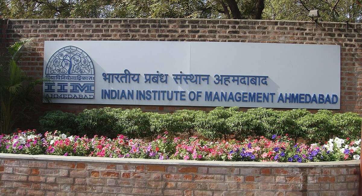 IIM Ahmedabad MBA-PGP Placement Mean Salary at 35.5 Lakh Per Annum