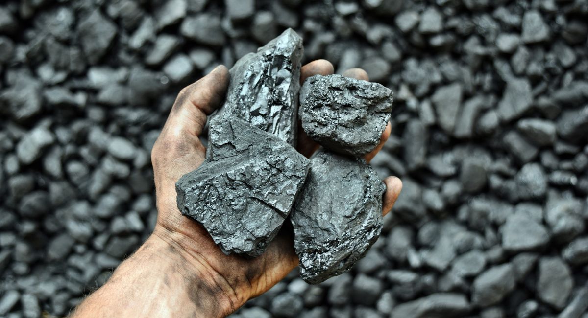 Government Proposes New Law for Coal Workers in India For Social Security