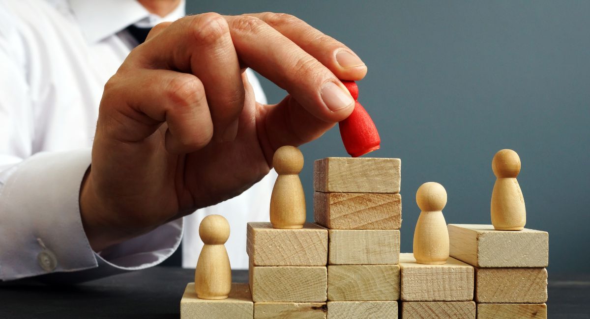 When a High Performer Becomes a Toxic Star: The Retention vs. Risk Debate