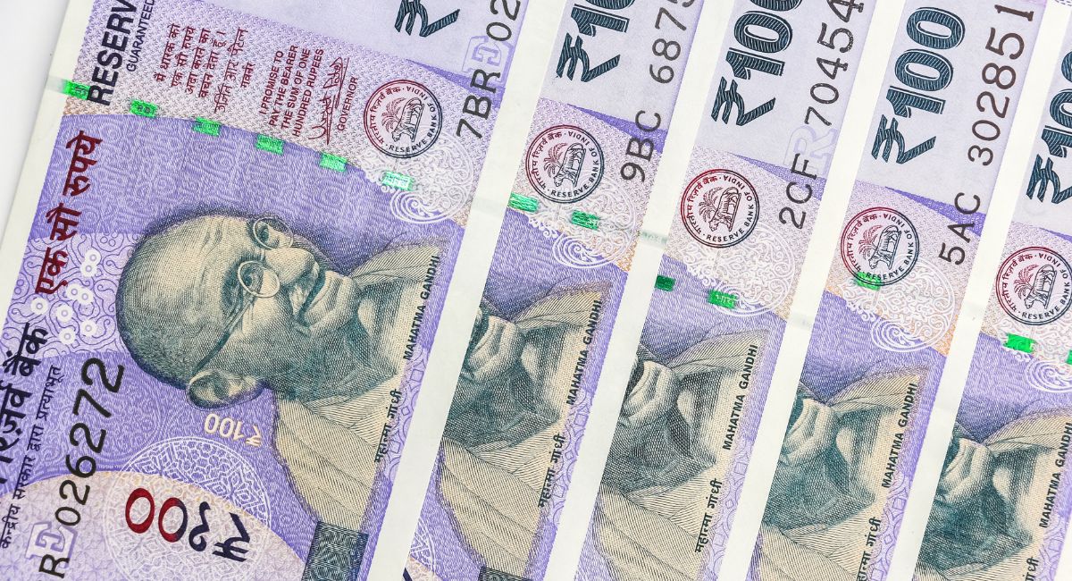 Karnataka Hikes DA to 15.75% for State Employees