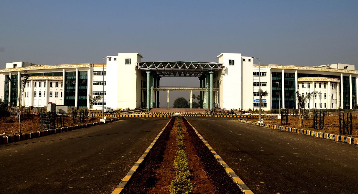 IIT Patna AI Platform Creates 18,000 Telecom Sector Jobs