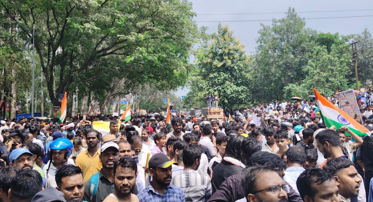 Tell Us Our Crime: 2,000 Protest JSSC-CGL Scrapping